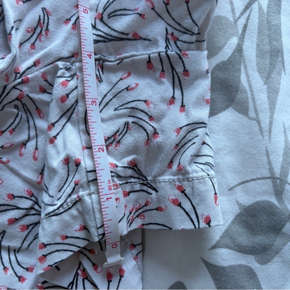 LOFT Riviera Floral-Print Chino Shorts - Picture 6 of 6